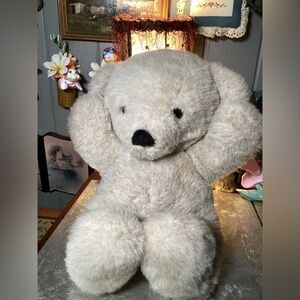 Vintage Stuffed Bear "Big Cuddles," by Dakin in 1979